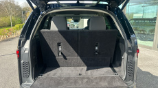 Land Rover Discovery 3.0 D300 S 5dr Auto Diesel Station Wagon